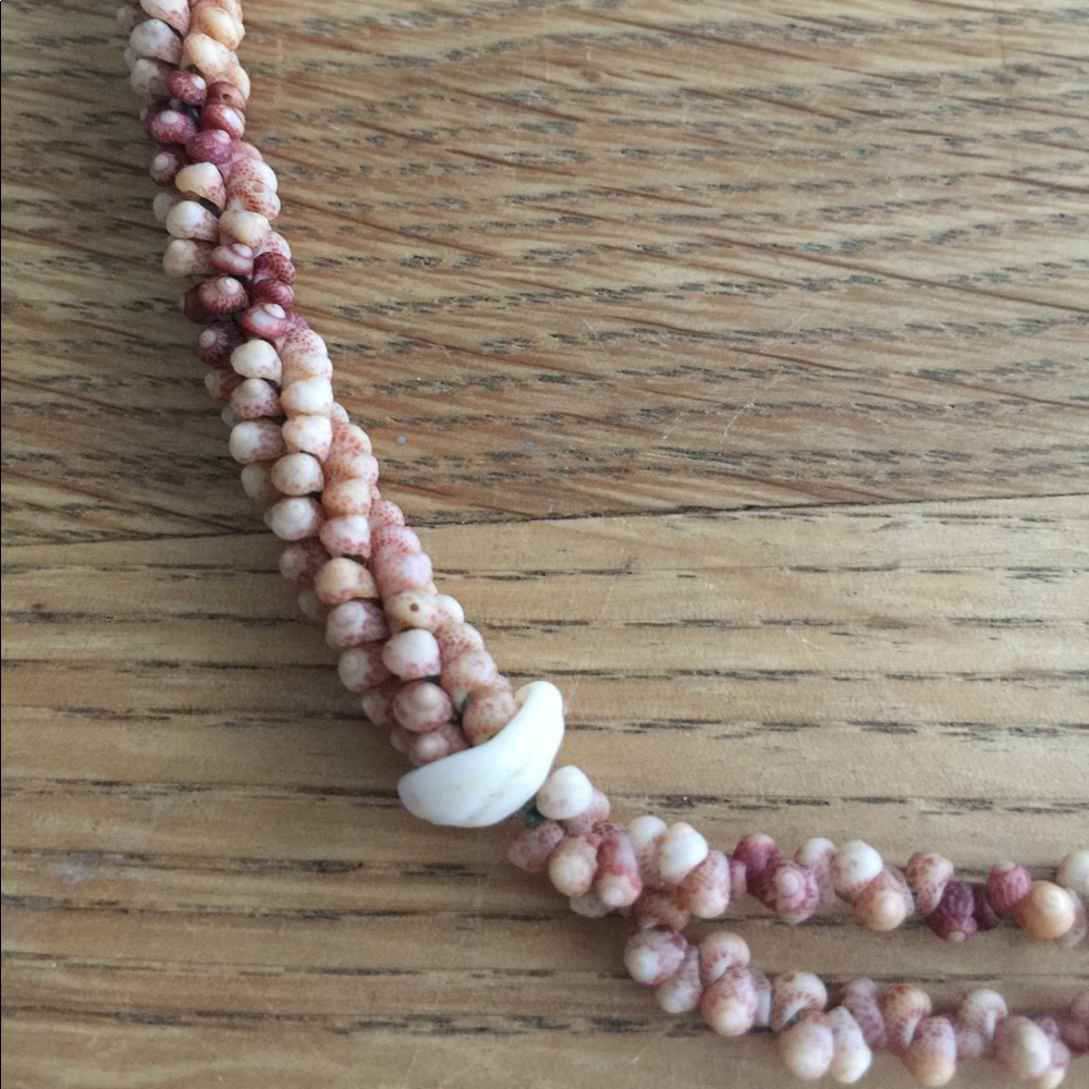 Rare Niihau shell Pikake style necklace